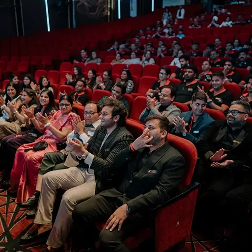 distributors carousel img